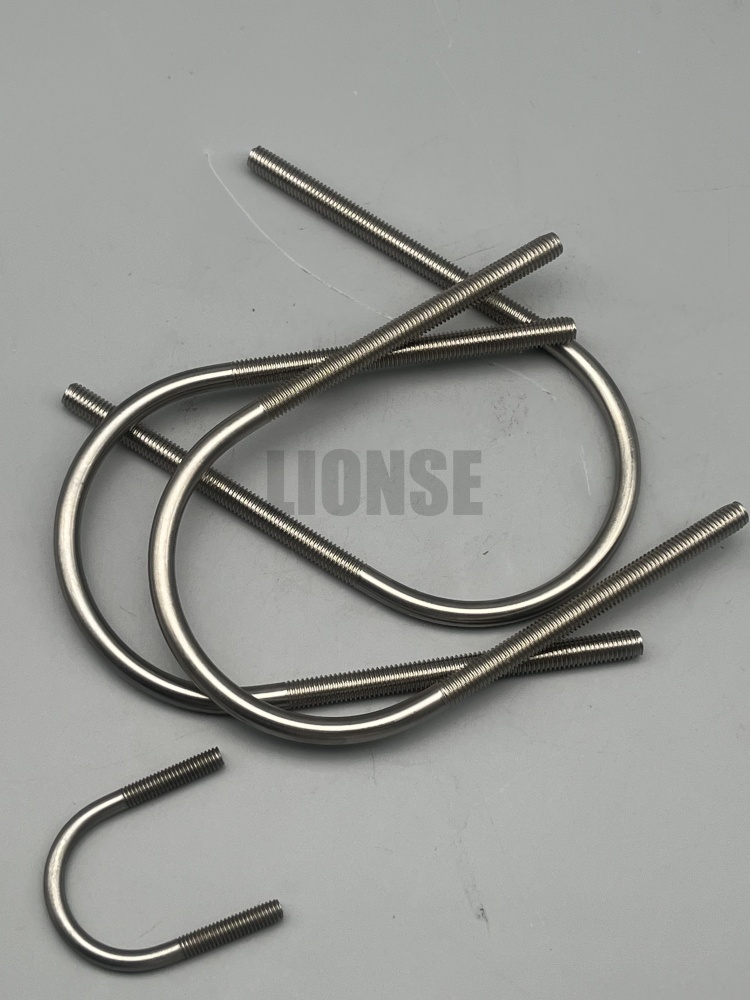 304 altzairu herdoilgaitze boladako sendoa al da?